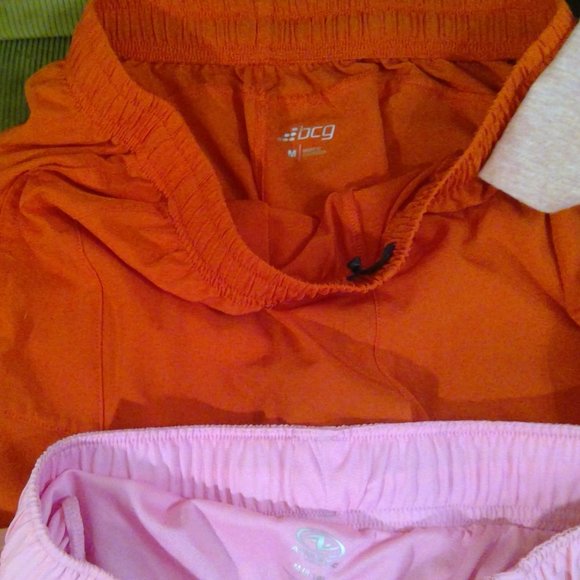Bundle of size medium athletic wear - Picture 5 of 10